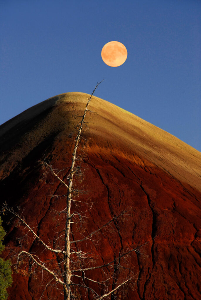 Moon Over Red Hill, Painted Hills, Wheeler County
